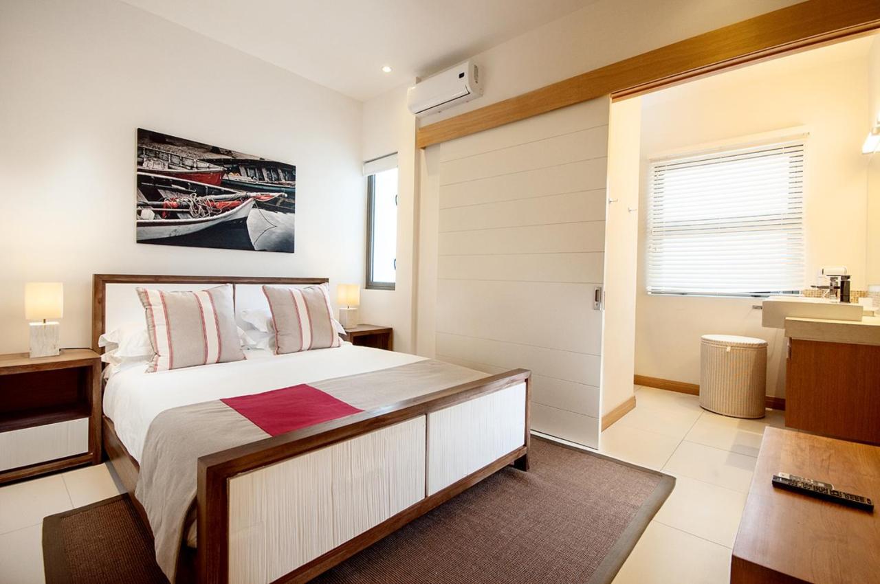 Cap Ouest Luxury Beachfront Flic en Flac Exterior foto