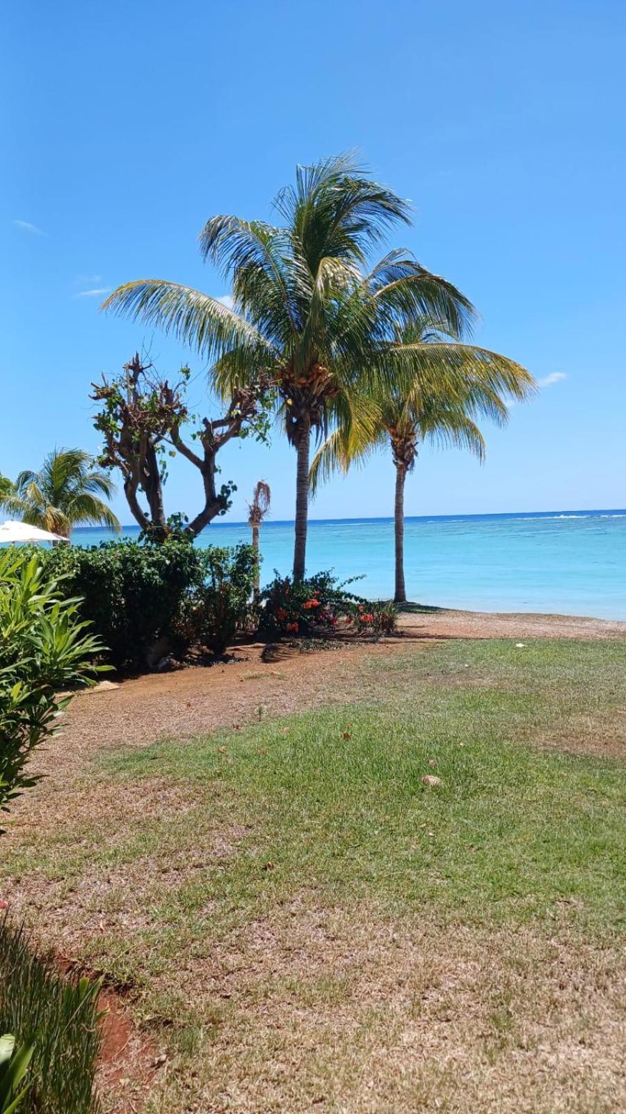 Cap Ouest Luxury Beachfront Flic en Flac Exterior foto